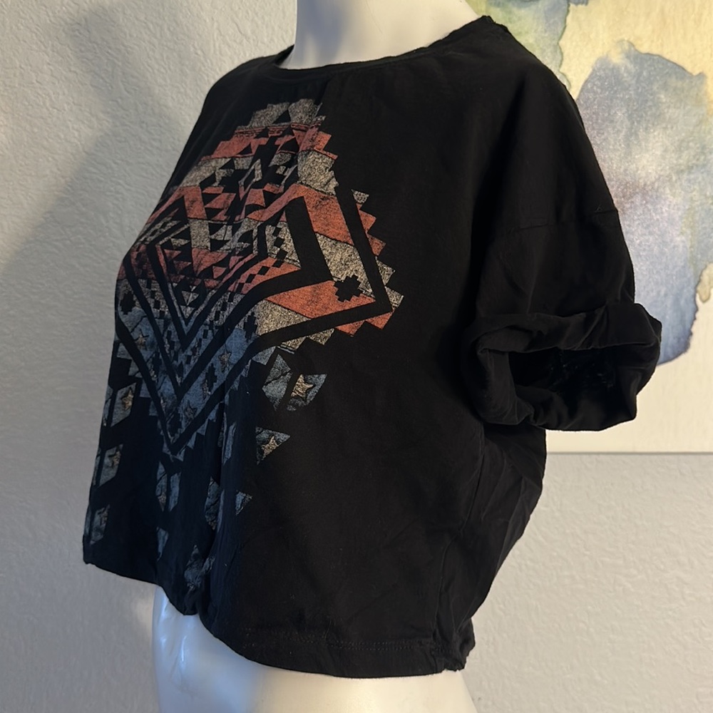 Rebellious One cropped top
